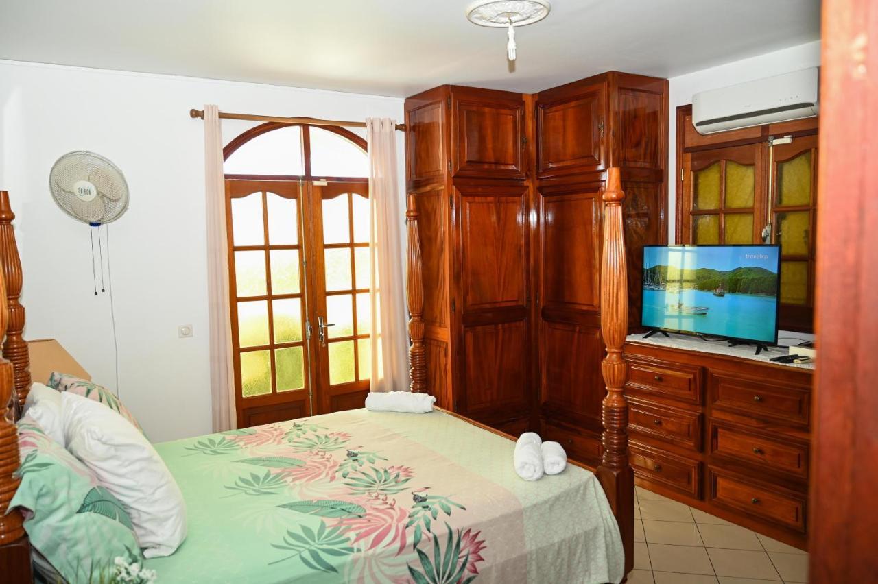 Villa D Ennry Pointe-Noire Exterior foto